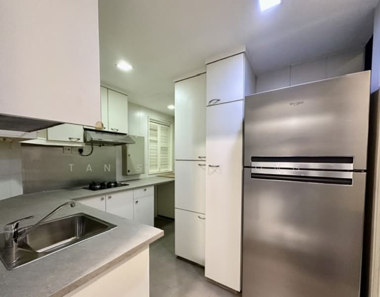 The Tanamera, 5 Tanah Merah Kechil Road, 2 Bedrooms, 958 sqft, Condominium For Rent, by Tan Siew Foong, 500145779 - Kitchen - PropertyGuru.com.sg