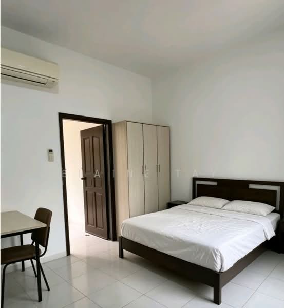 Immediate 8 Spacious Rooms, 7 mins to Marine Parade mrt, 12 East Coast Road, Room Rental, 150 sqft, Terraced House For Rent, by Elaine Tay, 500145782 - Bedroom - PropertyGuru.com.sg