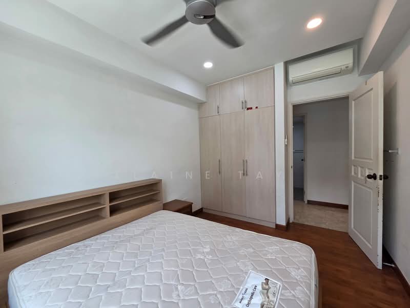 Eastvale, 31 Pasir Ris Drive 3, Room Rental, 120 sqft, Condominium For Rent, by Elaine Tay, 500145784 - Bedroom - PropertyGuru.com.sg