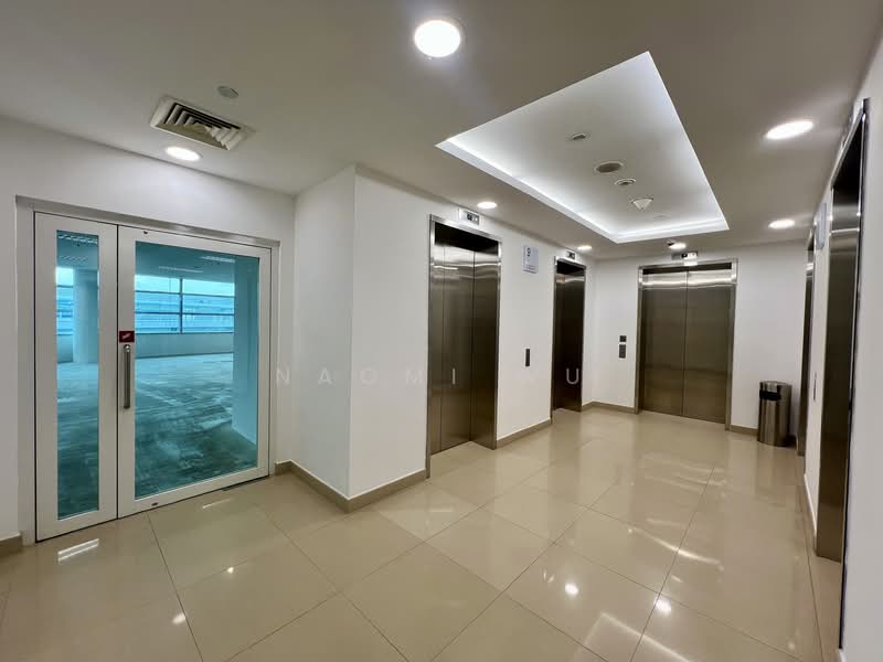 CHEAP CITY FRINGE B1 HUGE FLOOR PLATE NEAR MRT, , 12,712 sqft, Light Industrial (B1) For Rent, by Naomi Wu, 500145786 - Corridor - CommercialGuru.com.sg
