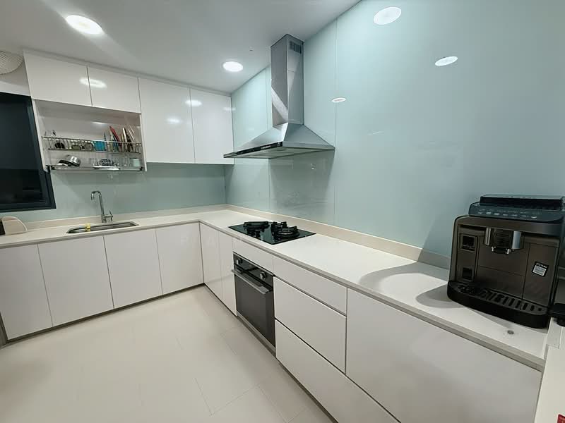 Haig Court, 152 Haig Road, 4 Bedrooms, 1,550 sqft, Condominium For Rent, by Paul Wee, 500145788 - Kitchen - PropertyGuru.com.sg