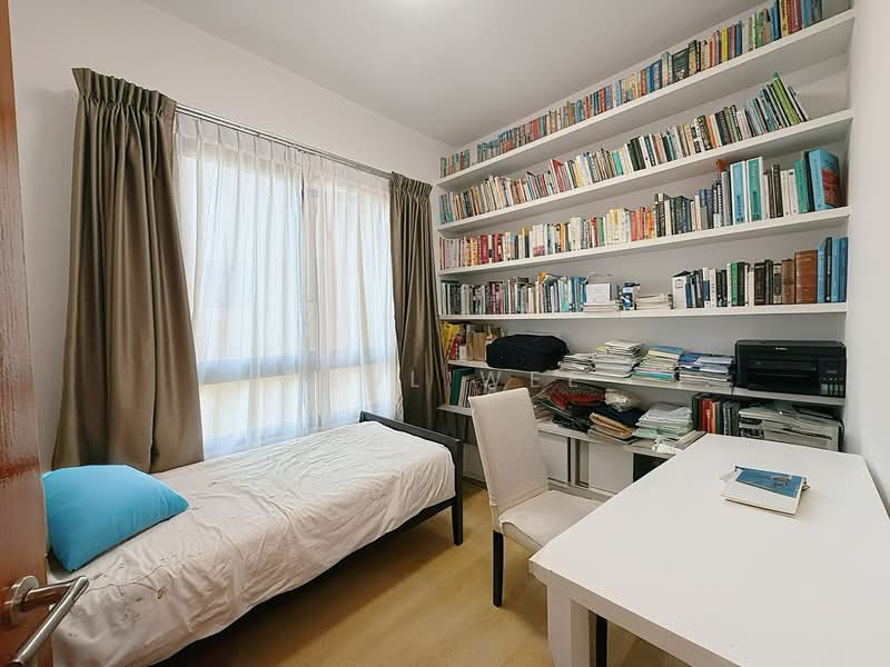 Haig Court, 152 Haig Road, 4 Bedrooms, 1,550 sqft, Condominium For Rent, by Paul Wee, 500145788 - Bedroom - PropertyGuru.com.sg
