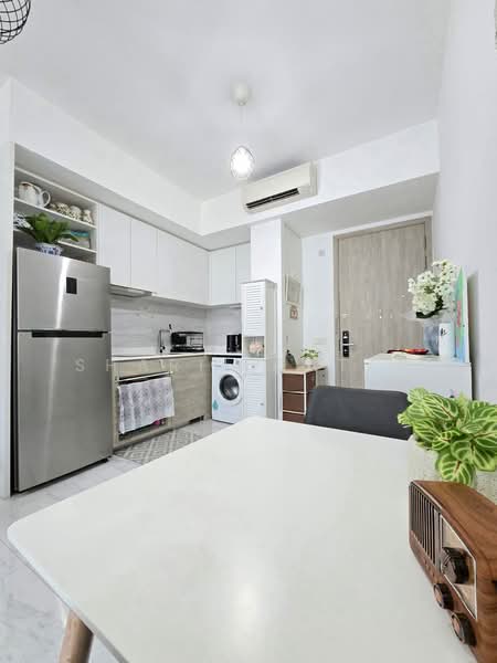 The Alps Residences, 109 Tampines Street 86, 2 Bedrooms, 700 sqft, Condominium For Sale, by Sharil Satar, 500145795 - Kitchen - PropertyGuru.com.sg