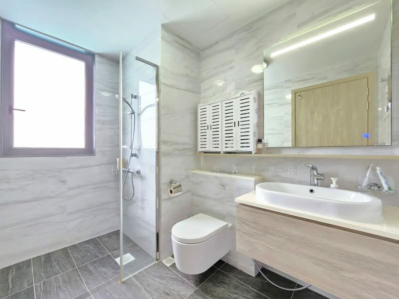 The Alps Residences, 109 Tampines Street 86, 2 Bedrooms, 700 sqft, Condominium For Sale, by Sharil Satar, 500145795 - Bathroom - PropertyGuru.com.sg
