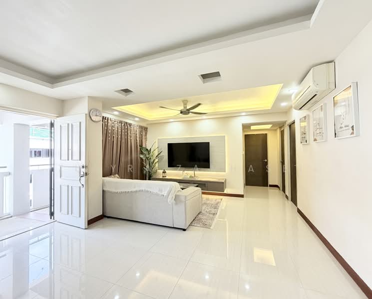 786D Woodlands Drive 60, 786D Woodlands Drive 60, 3 Bedrooms, 1,076 sqft, HDB Flat For Sale, by Zudyra Zamhasbi, 500145798 - Living Room - PropertyGuru.com.sg