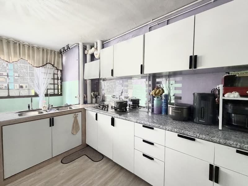 504 Bedok North Street 3, 504 Bedok North Street 3, 2 Bedrooms, 635 sqft, HDB Flat For Sale, by Finn Yusoff, 500145802 - Kitchen - PropertyGuru.com.sg