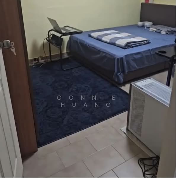 716 Clementi West Street 2, 716 Clementi West Street 2, Room Rental, 150 sqft, HDB Flat For Rent, by Connie Huang, 500145809 - Bedroom - PropertyGuru.com.sg