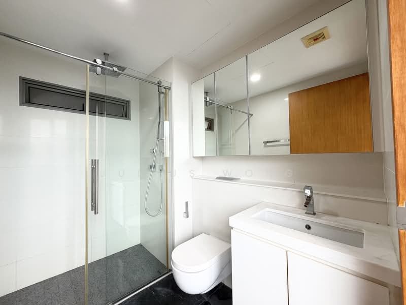 The Viridian, 6 Jalan Ampas, 3 Bedrooms, 3,326 sqft, Condominium For Sale, by Julius Wong, 500145816 - Bathroom - PropertyGuru.com.sg