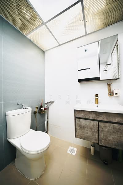 415C Northshore Drive, 415C Northshore Drive, 3 Bedrooms, 1,012 sqft, HDB Flat For Sale, by Derek Woo 吴玮彦, 500145819 - Bathroom - PropertyGuru.com.sg
