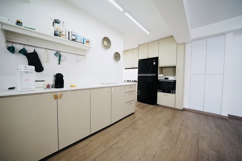 415C Northshore Drive, 415C Northshore Drive, 3 Bedrooms, 1,012 sqft, HDB Flat For Sale, by Derek Woo 吴玮彦, 500145819 - Kitchen - PropertyGuru.com.sg