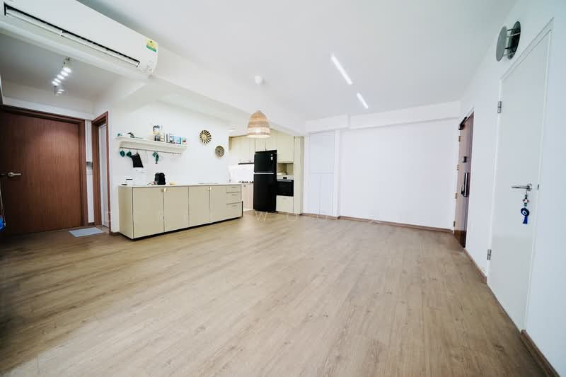 415C Northshore Drive, 415C Northshore Drive, 3 Bedrooms, 1,012 sqft, HDB Flat For Sale, by Derek Woo 吴玮彦, 500145819 - Kitchen - PropertyGuru.com.sg