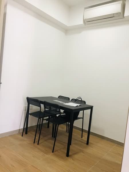 The Alps Residences, Tampines Avenue 10, 1 Bedroom, 495 sqft, Condominium For Rent, by ViKi Yang, 500145827 - Dining Room - PropertyGuru.com.sg