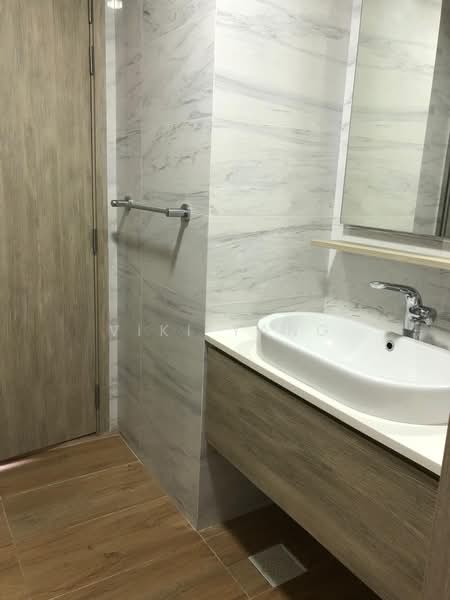 The Alps Residences, Tampines Avenue 10, 1 Bedroom, 495 sqft, Condominium For Rent, by ViKi Yang, 500145827 - Bathroom - PropertyGuru.com.sg