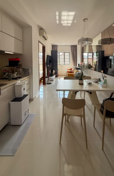 Treasures @ G19, 33 Lorong 19 Geylang, 1 Bedroom, 409 sqft, Condominium For Rent, by Evone Yap, 500145828 - Kitchen - PropertyGuru.com.sg
