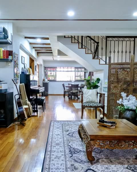 357 Bukit Batok Street 31, 357 Bukit Batok Street 31, 4 Bedrooms, 1,657 sqft, HDB Flat For Sale, by Heikal Shafrudin, 500145833 - Living Room - PropertyGuru.com.sg