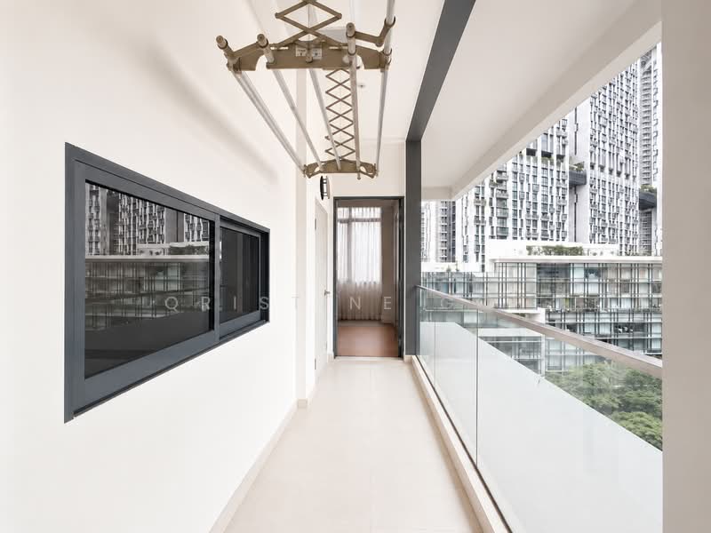 Onze @ Tanjong Pagar, 11 Kee Seng Street, 3 Bedrooms, 1,141 sqft, Apartment For Sale, by Qristine Goh, 500145839 - Balcony - PropertyGuru.com.sg