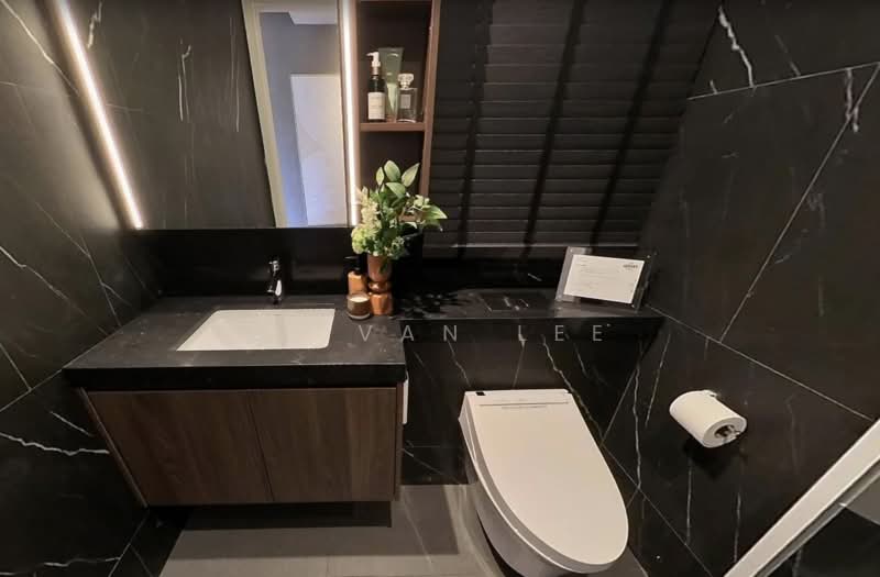 The Arcady At Boon Keng, 1037 Serangoon Road, 3 Bedrooms, 1,087 sqft, Condominium For Sale, by Le Van Lee, 500145865 - Bathroom - PropertyGuru.com.sg