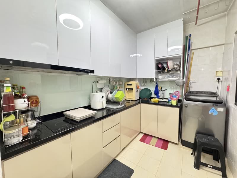 683C Choa Chu Kang Crescent, 683C Choa Chu Kang Crescent, 4 Bedrooms, 1,184 sqft, HDB Flat For Sale, by Andy Lim, 500145884 - Kitchen - PropertyGuru.com.sg
