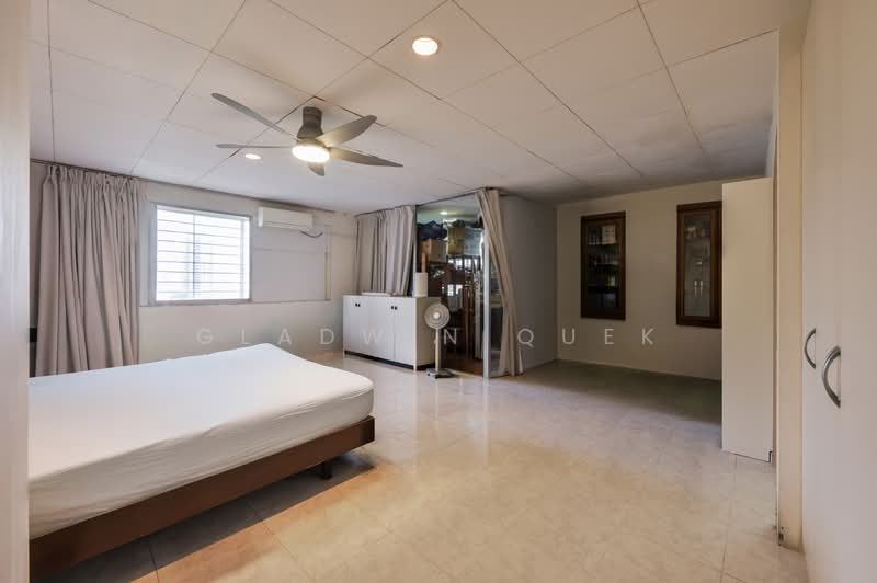 Mandalay Towers, 35 Mandalay Road, 4 Bedrooms, 2,497 sqft, Condominium For Sale, by Gladwin Quek, 500145888 - Master Bedroom - PropertyGuru.com.sg