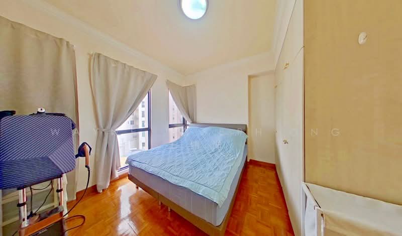 Seasons View, 5 Pemimpin Drive, 2 Bedrooms, 969 sqft, Condominium For Sale, by Wayne Joseph Ong 王伟洋, 500145893 - PropertyGuru.com.sg