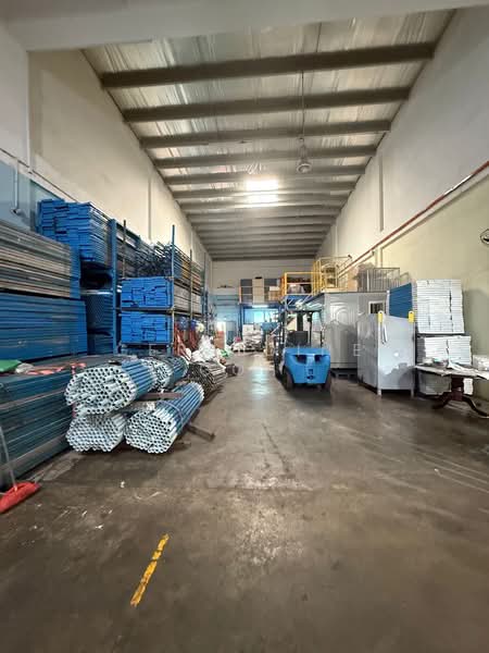 Pioneer Lot, 25 Benoi Road, 10,470 sqft, Factory / Workshop (B2) For Sale, by Geraldine Goh, 500145896 - Interior - CommercialGuru.com.sg