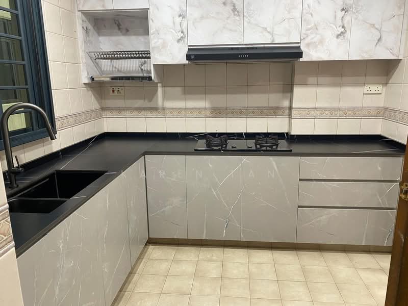 Regentville, 10 Hougang Street 92, 3 Bedrooms, 1,152 sqft, Condominium For Rent, by Karen Tan, 500145909 - Kitchen - PropertyGuru.com.sg