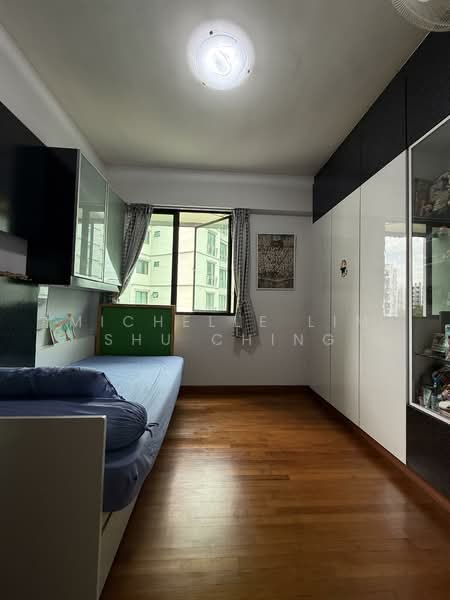 Simei Green Condominium, 7 Simei Street 4, 3 Bedrooms, 1,356 sqft, Condominium For Sale, by Michelle Lim Shu Ching, 500145916 - Bedroom - PropertyGuru.com.sg