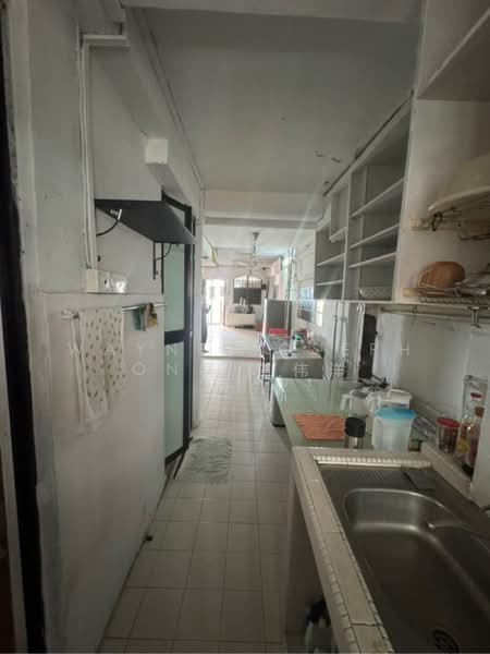 3 Beach Road, 3 Beach Road, 2 Bedrooms, 731 sqft, HDB Flat For Sale, by Wayne Joseph Ong 王伟洋, 500145928 - PropertyGuru.com.sg