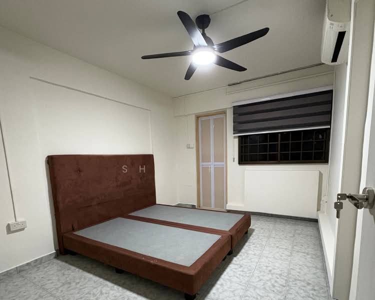 715 Yishun Street 71, 715 Yishun Street 71, 3 Bedrooms, 904 sqft, HDB Flat For Rent, by Shamir ., 500145930 - Bedroom Master - PropertyGuru.com.sg