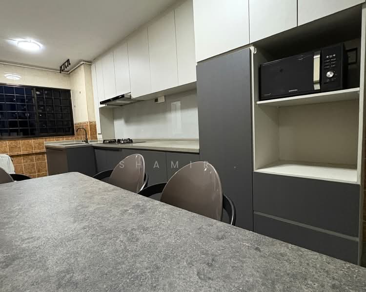 715 Yishun Street 71, 715 Yishun Street 71, 3 Bedrooms, 904 sqft, HDB Flat For Rent, by Shamir ., 500145930 - Kitchen - PropertyGuru.com.sg