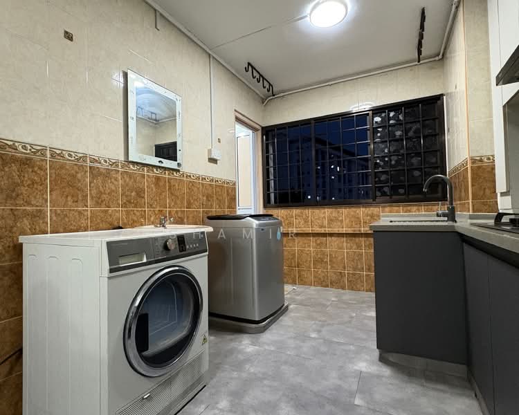 715 Yishun Street 71, 715 Yishun Street 71, 3 Bedrooms, 904 sqft, HDB Flat For Rent, by Shamir ., 500145930 - Kitchen - PropertyGuru.com.sg