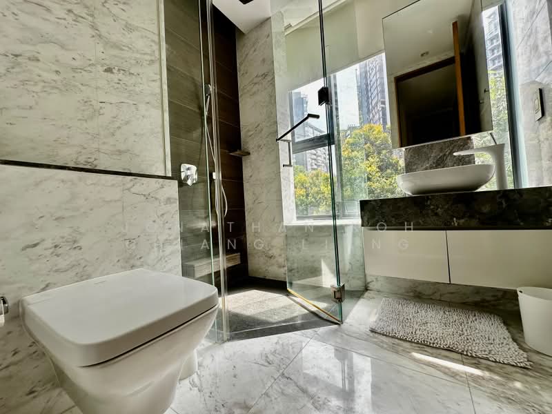 111 Emerald Hill, 111 Emerald Hill, 3 Bedrooms, 2,121 sqft, Condominium For Sale, by Jonathan Koh Chiang Liang, 500145931 - PropertyGuru.com.sg