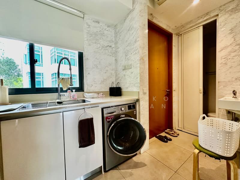 111 Emerald Hill, 111 Emerald Hill, 3 Bedrooms, 2,121 sqft, Condominium For Sale, by Jonathan Koh Chiang Liang, 500145931 - PropertyGuru.com.sg