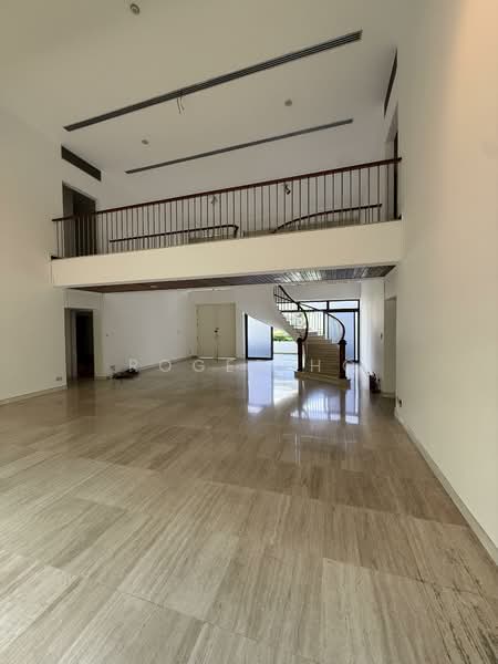 The Arcadia (Arcadia Gardens), 239 Arcadia Road, 5 Bedrooms, 6,566 sqft, Condominium For Sale, by Roger Ho, 500145934 - Living Room - PropertyGuru.com.sg