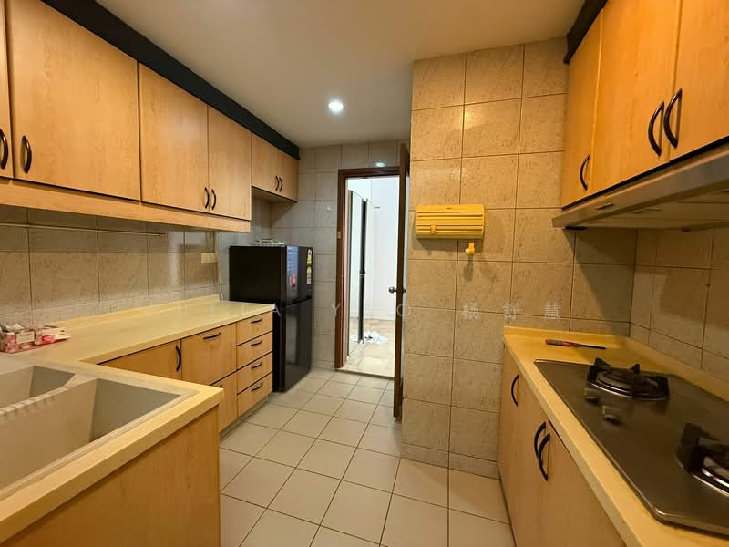 Regent Heights, 52 Bukit Batok East Avenue 5, 2 Bedrooms, 1,023 sqft, Condominium For Rent, by Julia Yeo 杨舒慧, 500145936 - Kitchen - PropertyGuru.com.sg
