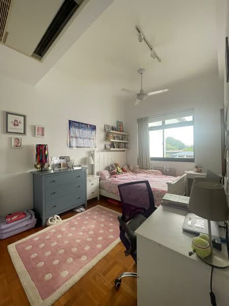 Astrid Meadows, 42 Coronation Road West, 4 Bedrooms, 2,745 sqft, Condominium For Rent, by Karen Tan, 500145948 - Bedroom 3 - PropertyGuru.com.sg