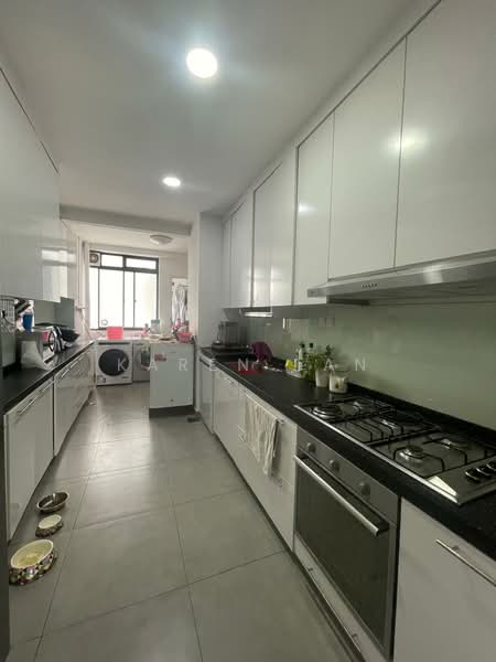 Astrid Meadows, 42 Coronation Road West, 4 Bedrooms, 2,745 sqft, Condominium For Rent, by Karen Tan, 500145948 - Kitchen - PropertyGuru.com.sg