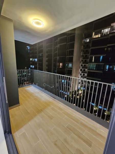 Treasure at Tampines, 11 Tampines Lane, 3 Bedrooms, 1,012 sqft, Condominium For Sale, by Alec Soong, 500145958 - Balcony - PropertyGuru.com.sg