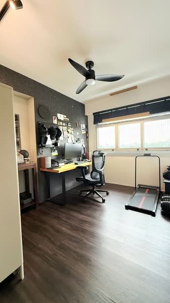 101B Canberra Street, 101B Canberra Street, 3 Bedrooms, 1,001 sqft, HDB Flat For Sale, by Zai ., 500145966 - Common Bedroom - PropertyGuru.com.sg
