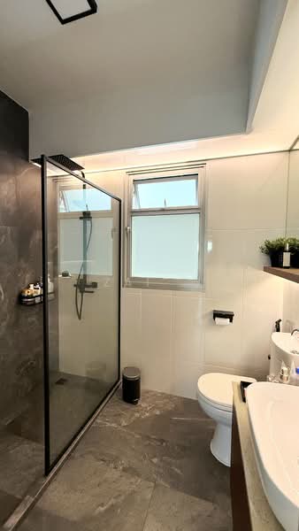 101B Canberra Street, 101B Canberra Street, 3 Bedrooms, 1,001 sqft, HDB Flat For Sale, by Zai ., 500145966 - Bathroom - PropertyGuru.com.sg