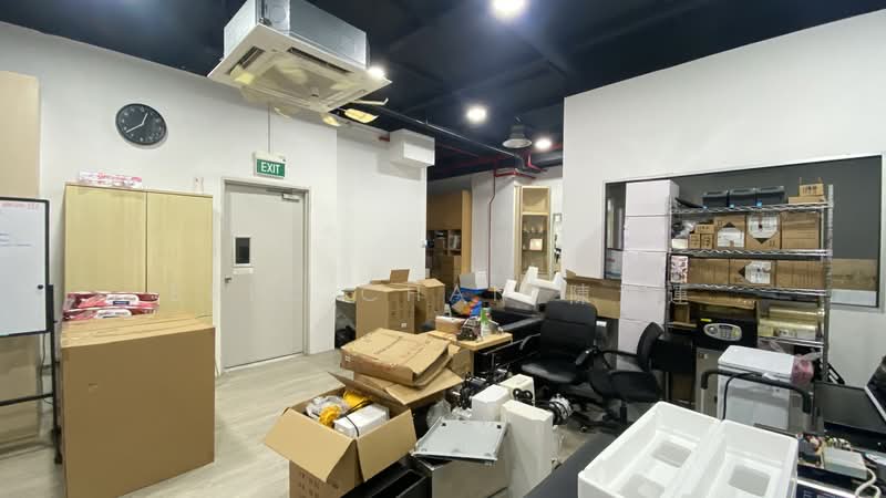 Kb Industrial Building, 10 Kaki Bukit Road 1, 4,542 sqft, Factory / Workshop (B2) For Sale, by Eric Chan 陳鴻運, 500145970 - Interior - CommercialGuru.com.sg
