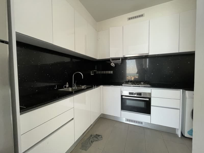 Kallang Riverside, 51 Kampong Bugis, 2 Bedrooms, 1,087 sqft, Condominium For Rent, by Joash Chan, 500145971 - Kitchen - PropertyGuru.com.sg