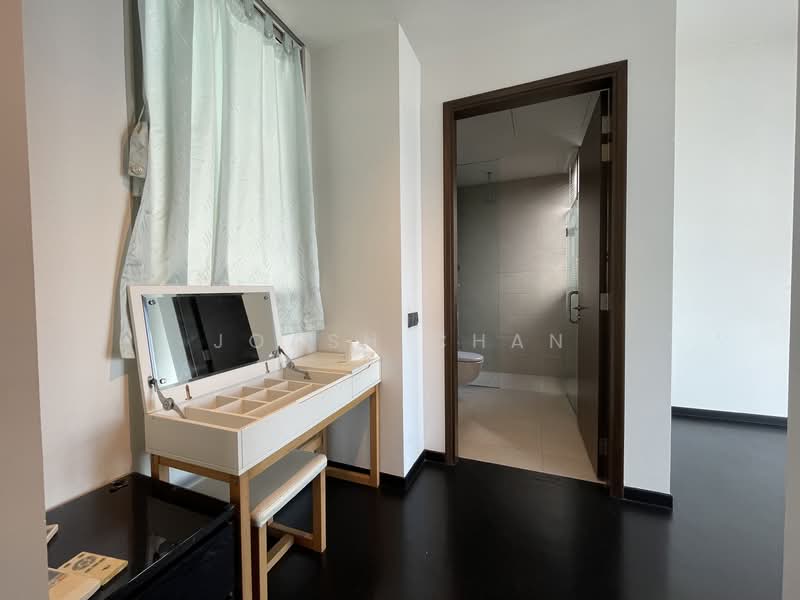 Kallang Riverside, 51 Kampong Bugis, 2 Bedrooms, 1,087 sqft, Condominium For Rent, by Joash Chan, 500145971 - Bathroom - PropertyGuru.com.sg
