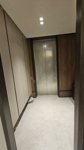 Hudson Place Residences, Buona Vista / West Coast / Clementi New Town, 4 Bedrooms, 1,432 sqft, Condominium For Sale, by Valery Sim, 500145984 - Private lift - PropertyGuru.com.sg