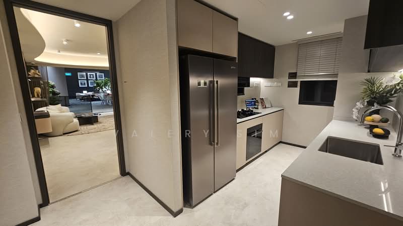 Hudson Place Residences, Buona Vista / West Coast / Clementi New Town, 4 Bedrooms, 1,432 sqft, Condominium For Sale, by Valery Sim, 500145984 - Wet kitchen - PropertyGuru.com.sg