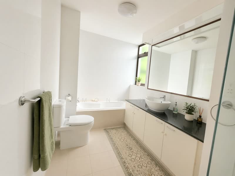 Astrid Meadows, 42 Coronation Road West, 3 Bedrooms, 2,045 sqft, Condominium For Sale, by Desmond Wong, 500145986 - Bathroom - PropertyGuru.com.sg