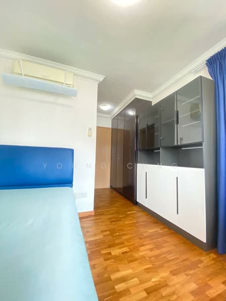 Aquarius By The Park, 15 Bedok Reservoir View, Room Rental, 130 sqft, Condominium For Rent, by Young Chng, 500145989 - Bedroom - PropertyGuru.com.sg