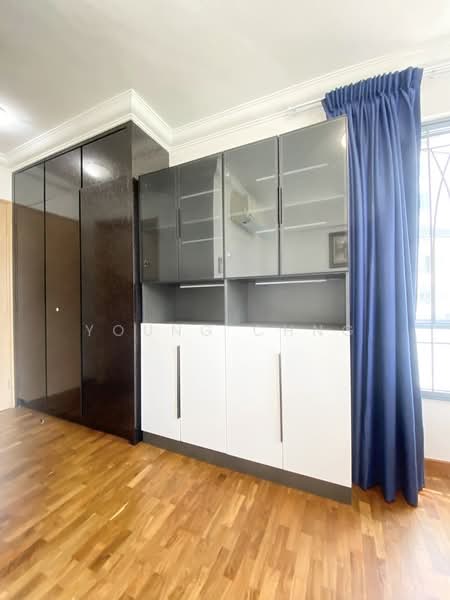 Aquarius By The Park, 15 Bedok Reservoir View, Room Rental, 130 sqft, Condominium For Rent, by Young Chng, 500145989 - Interior - PropertyGuru.com.sg