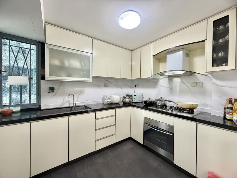 Aquarius By The Park, 15 Bedok Reservoir View, Room Rental, 130 sqft, Condominium For Rent, by Young Chng, 500145989 - Kitchen - PropertyGuru.com.sg