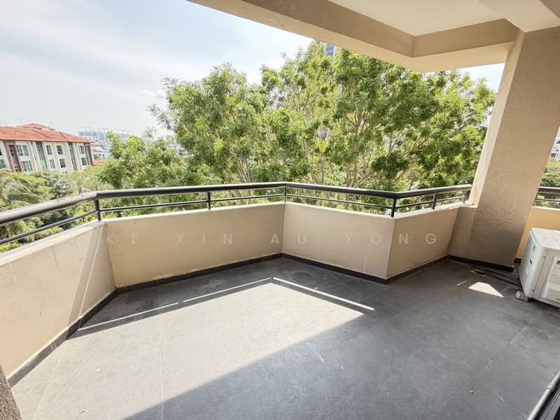 Bayshore Park, 50 Bayshore Road, 3 Bedrooms, 1,292 sqft, Condominium For Sale, by Ke Xin Au Yong, 500145996 - Balcony - PropertyGuru.com.sg